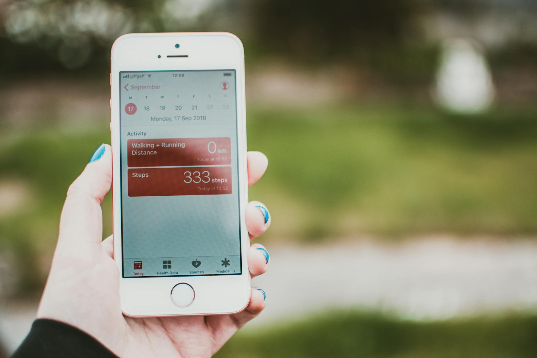 Apple AirTag Review: The Ultimate Item Tracker