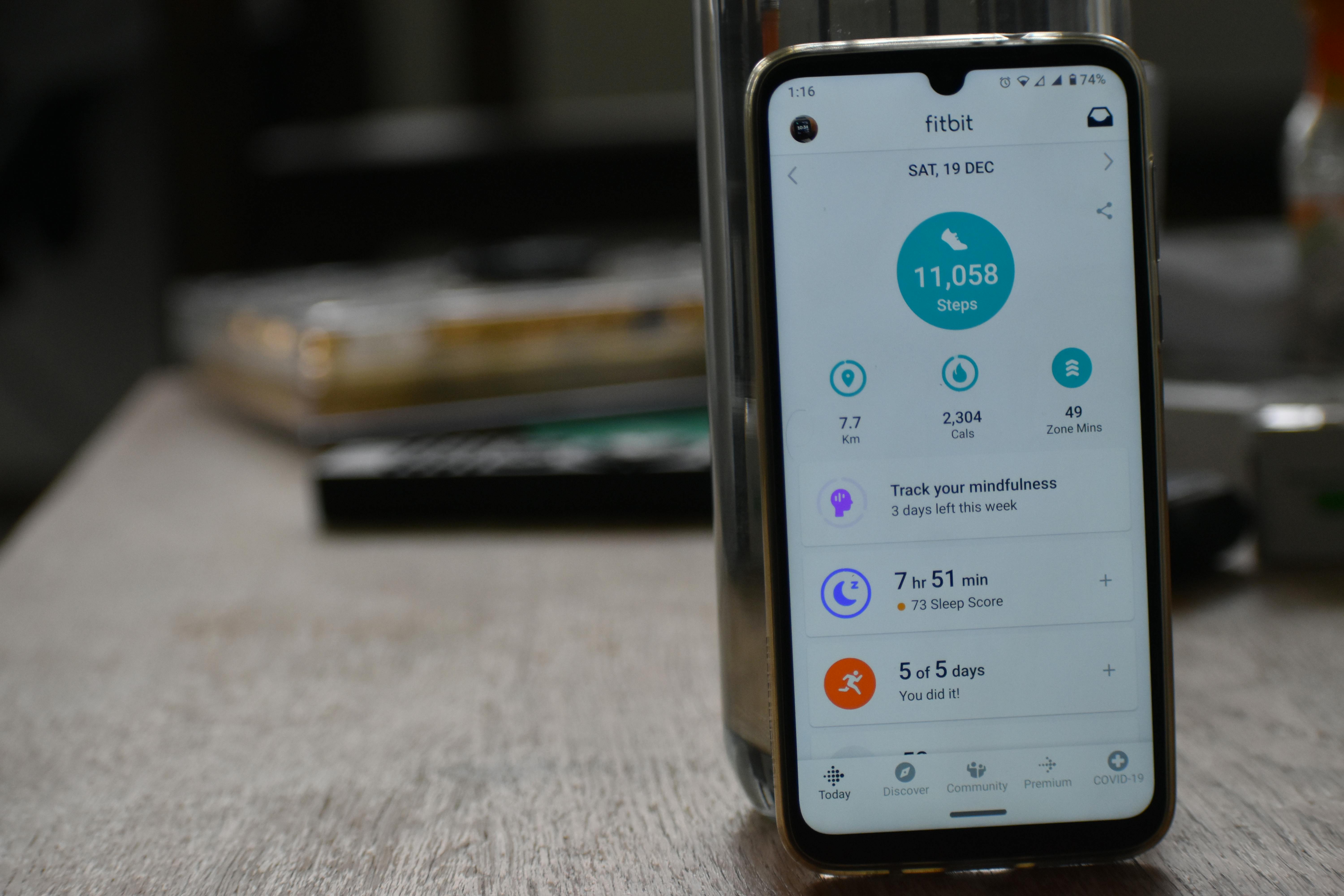 Fitbit Charge 6 Fitness Tracker In-Depth Review: Pros and Cons